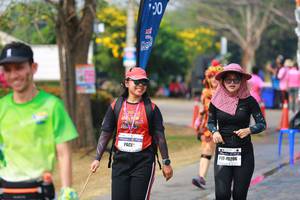 BIB: 40206
                            <button type="button" onclick="openModal(9915398)" class="btn btn-primary btn-sm float-right btn-popup" data-toggle="modal" data-target=".modal-high-quality">
                        <i class="fas fa-shopping-cart"></i> Add to Cart
                    </button>
                                            <button type="button" onclick="isThisMe(9915398, true)" class="btn btn-success btn-sm float-right btn-popup btn-isme hidden" data-toggle="tooltip" data-placement="bottom" title="นี่คือรูปของคุณใช่ไหม คลิกที่นี่เพื่อเอาเข้าอัลบั้ม">
                        <i class="fas fa-plus"></i> Add to album
                    </button>
                    <button type="button" onclick="isThisMe(9915398, false)" class="btn btn-warning btn-sm float-right btn-popup btn-isnotme hidden">
                        <i class="fas fa-ban"></i> Remove from album
                    </button>